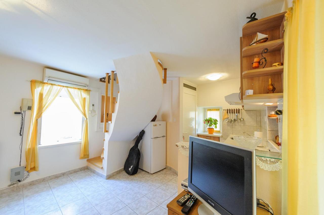 Kovacic_grubisic Apartment Split